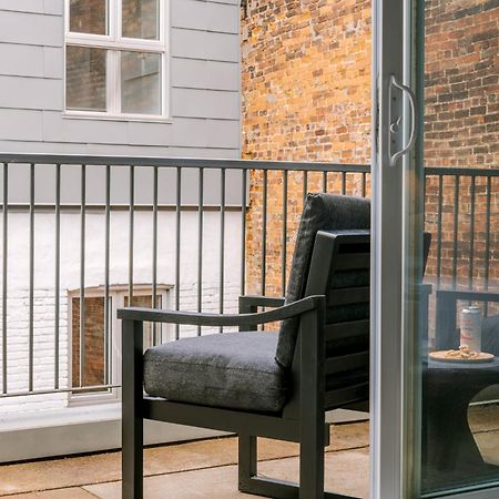 Sonder Penny Lane Aparthotel มอนทรีอัล ภายนอก รูปภาพ