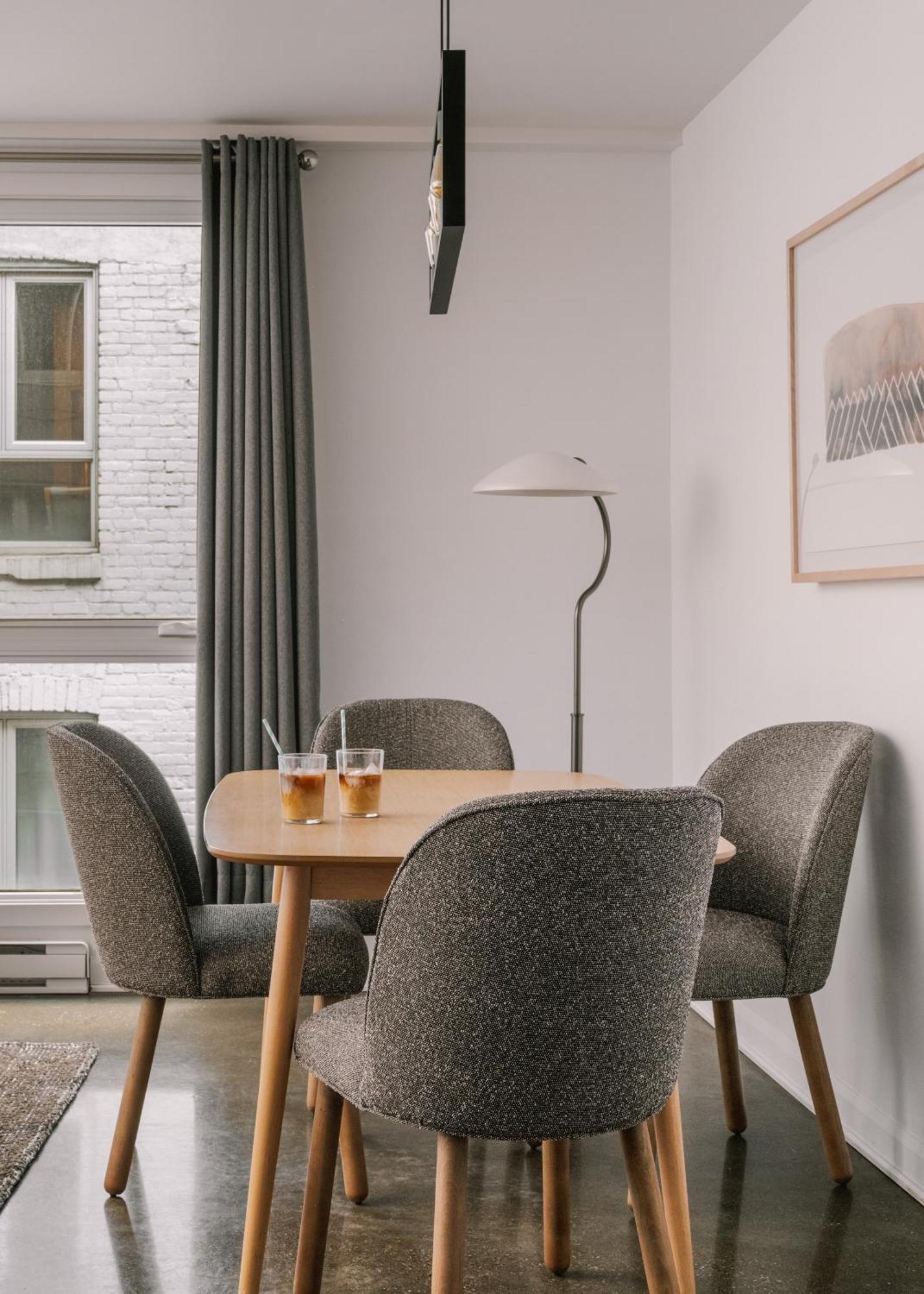 Sonder Penny Lane Aparthotel มอนทรีอัล ภายนอก รูปภาพ