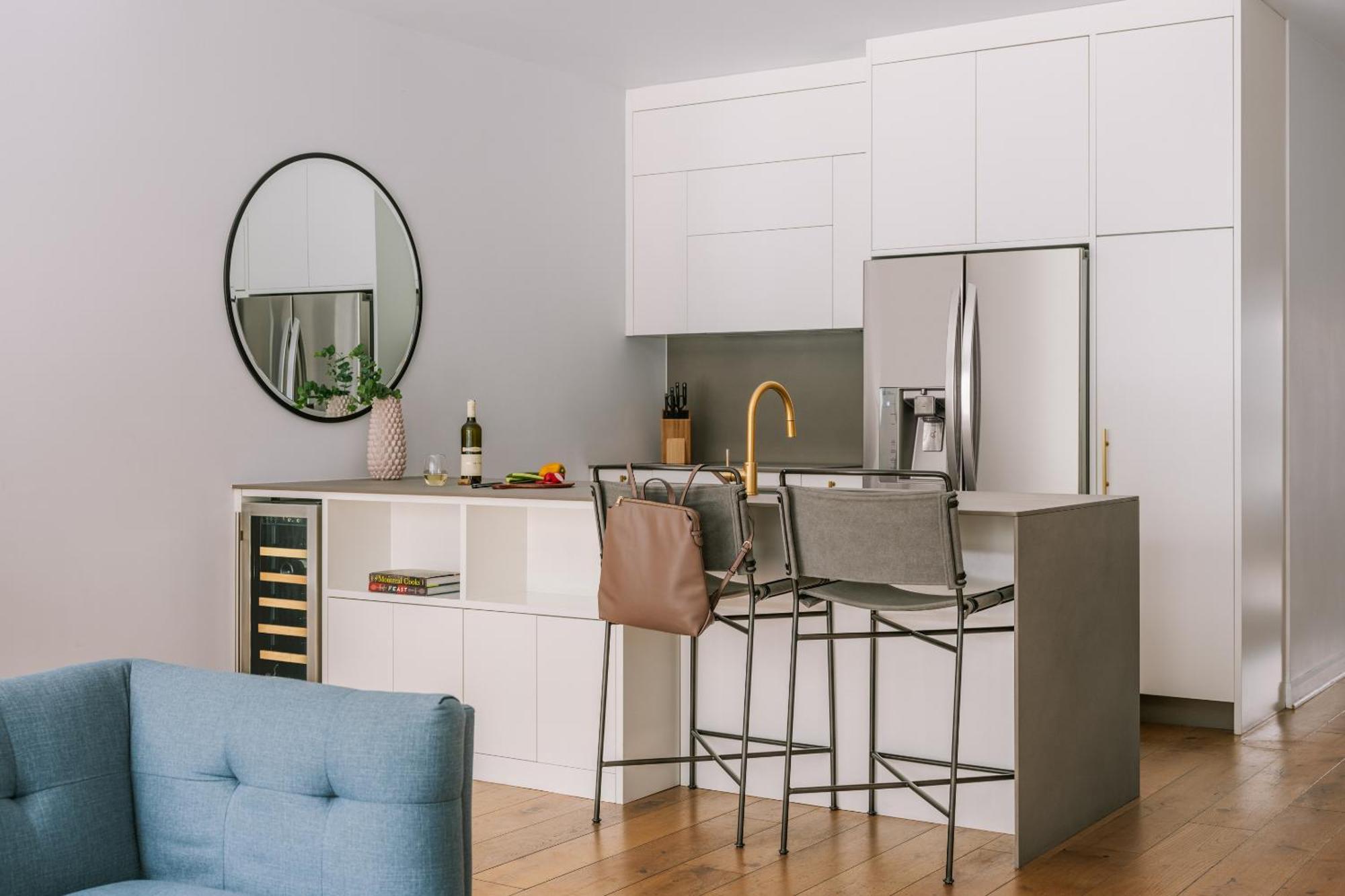 Sonder Penny Lane Aparthotel มอนทรีอัล ภายนอก รูปภาพ