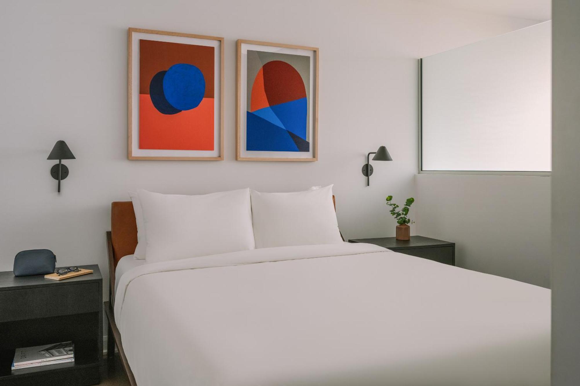 Sonder Penny Lane Aparthotel มอนทรีอัล ภายนอก รูปภาพ